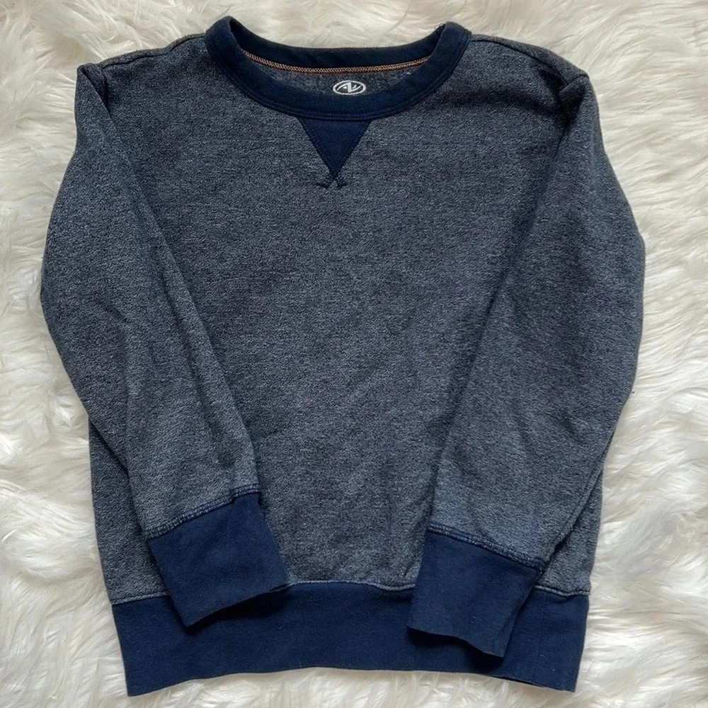 Athletic Works blue sweatshirt size 6/7